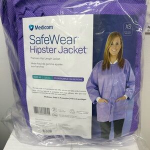Disposable lab jackets  1 pack of 12